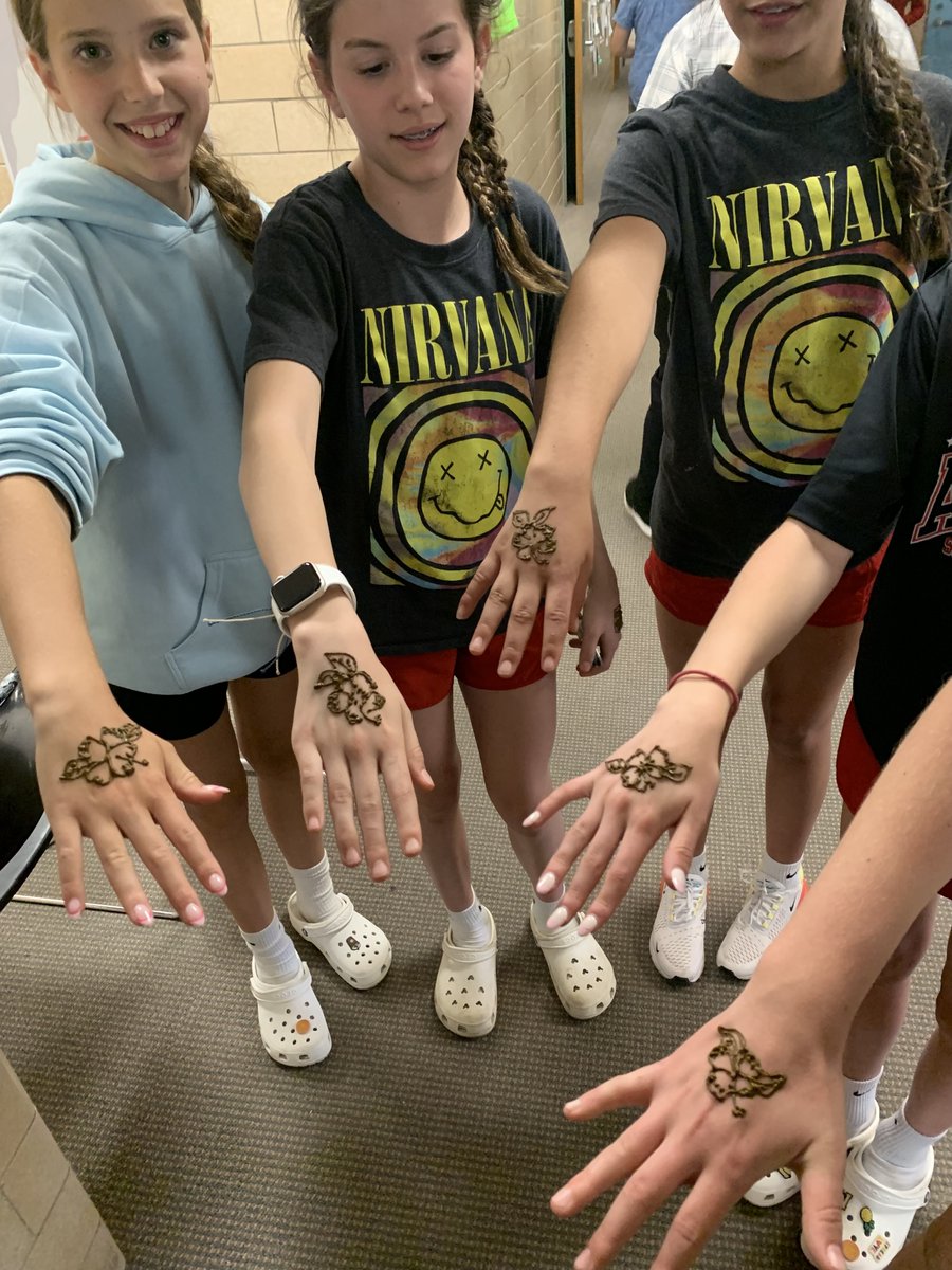 NAMS Geography Night welcomed over 400 students and family members tonight! It is so wonderful to recognize and celebrate our community's diversity at this multicultural event!