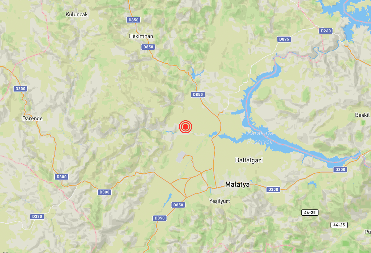 #deprem #DEPREMOLDU #SONDAKIKA #Malatya Yer: Tohma- (Malatya) Büyüklük: 2.4 Derinlik: 5 km Tarih: 2024.04.30 02:52:37 Konum: google.com/maps?q=38.5315…