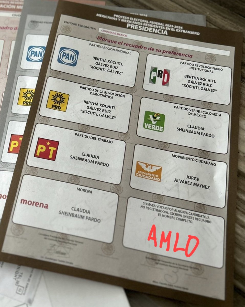 Si quieres que nuestro presidente @lopezobrador_ siga otros seis años, ponlo en la boleta de la siguiente manera, así lograremos que el PRIAN nunca más regrese a gobernar RT para hacerlo viral y todo México se entere #QueSigaLaCorrupcionConClaudia