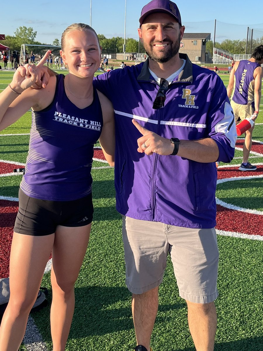 🚨Make room on the record board!!! Aby Widhalm ties the school record in high jump!! 5”4!!!!🚨