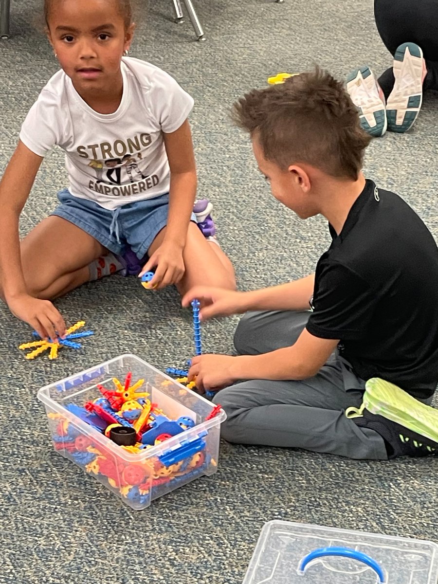 Collaboration is key!  These rock STARS are learning to work as a team to problem-solve an engineering mystery.  

Libraries aren't just for books!

#starssc #EverythingMatters #LPSLeads