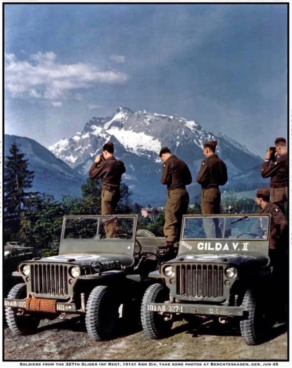 In June of 1945, men of the 101st Airborne Division’s 327th Glider Infantry Regiment take some photographs while in Berchtesgaden, Germany. 🪖