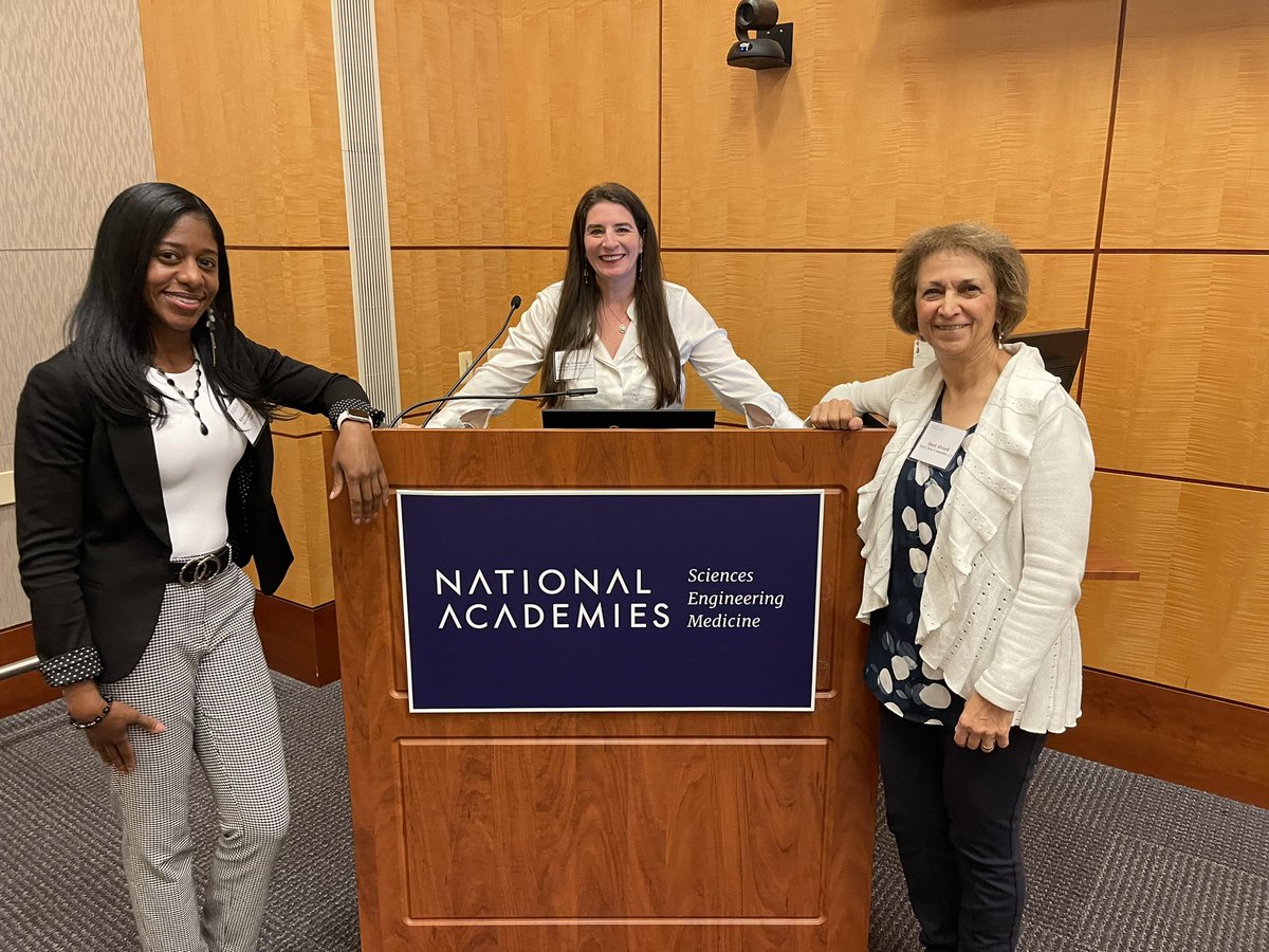 Honored & grateful for the opportunity to present on youth #mentalhealth with @DrMaryAlvord @DrJillEmanuele at the @HRSAgov sponsored workshop on essential services for anxiety and mood disorders in women @theNASEM 🧠💜🩺👩🏾‍💻Day 1 was remarkable with impactful research presented 🤯