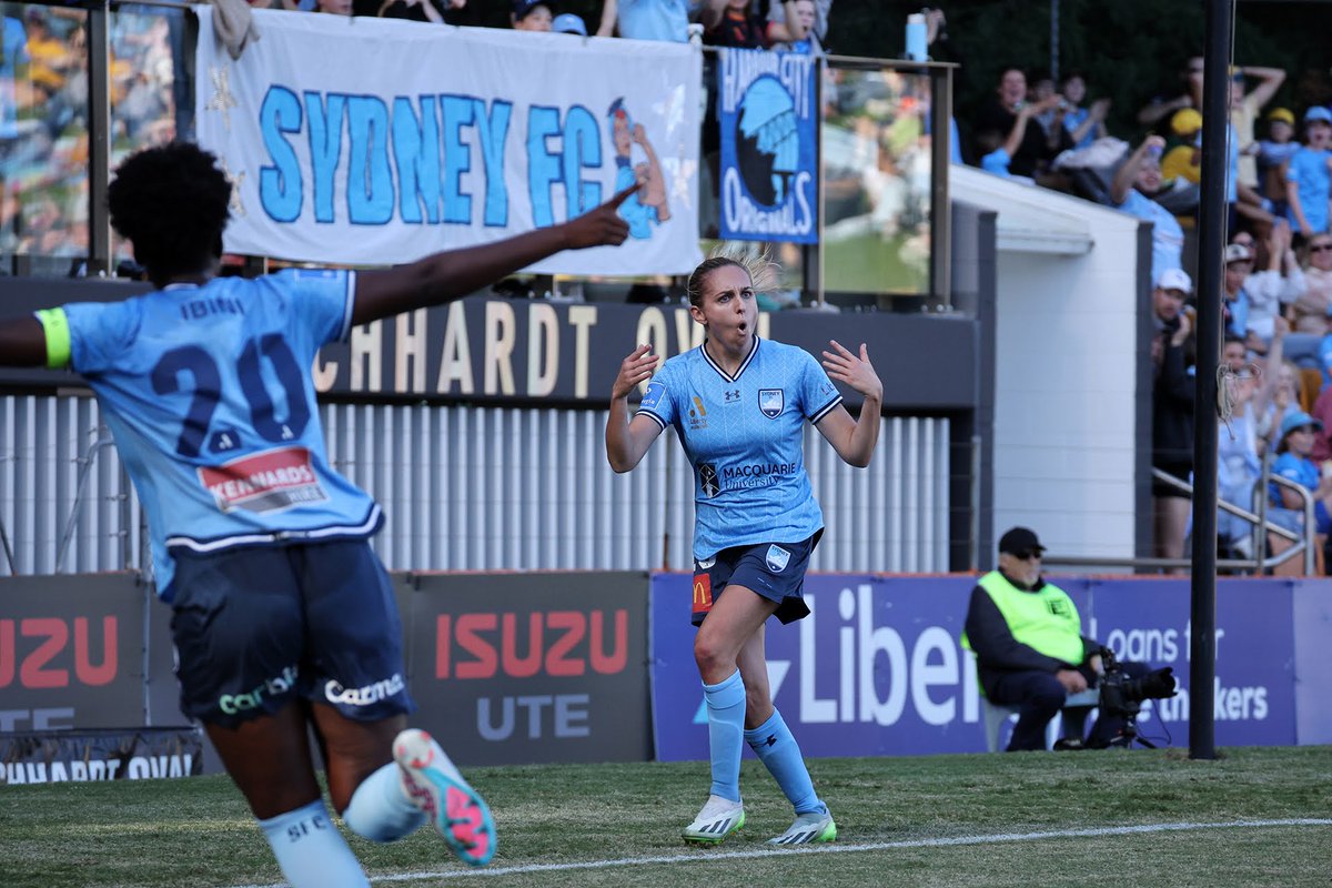 Help us update our header with a Grand Final feel 🔵📸

#SydneyIsSkyBlue