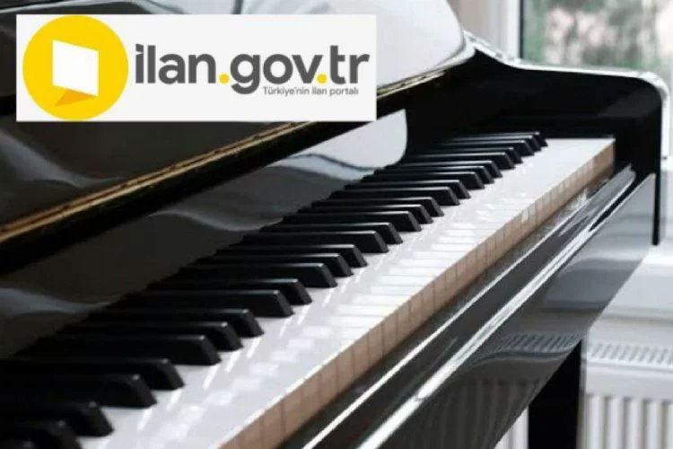 AKP'den CHP'ye geçen Balıkesir Belediyesi'nin 2 adet piyano alarak 3 milyon 637 bin TL ödediği ortaya çıktı.

Belediyenin ayrıca 2024 yılının ilk 3 ayında 211 milyon TL'lik kumanya, yemek vs. gibi ürünler aldığı öğrenildi.

-Sözcü