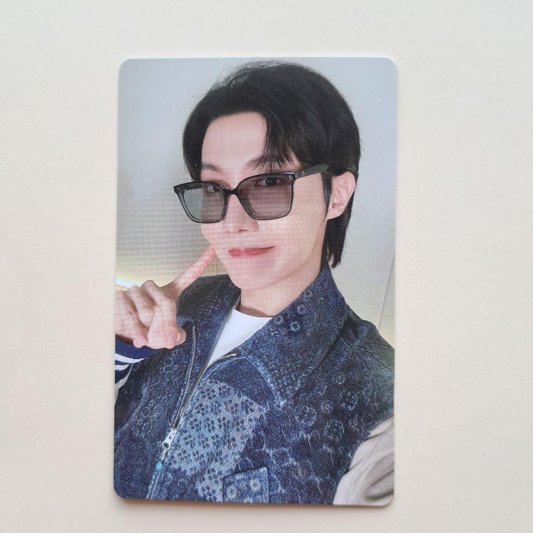 Hobi’s JPFC Member Exclusive Gift PC is so pretty ahhhh😭😭🥲