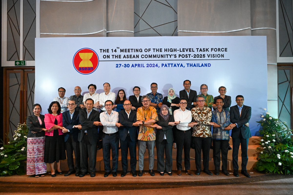 ASEAN tweet picture