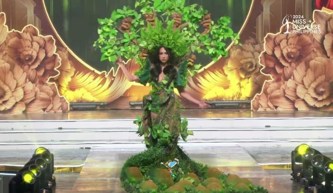 Yung resort ang nagbigay buhay sa costume ni Miss Bohol. Kimi!