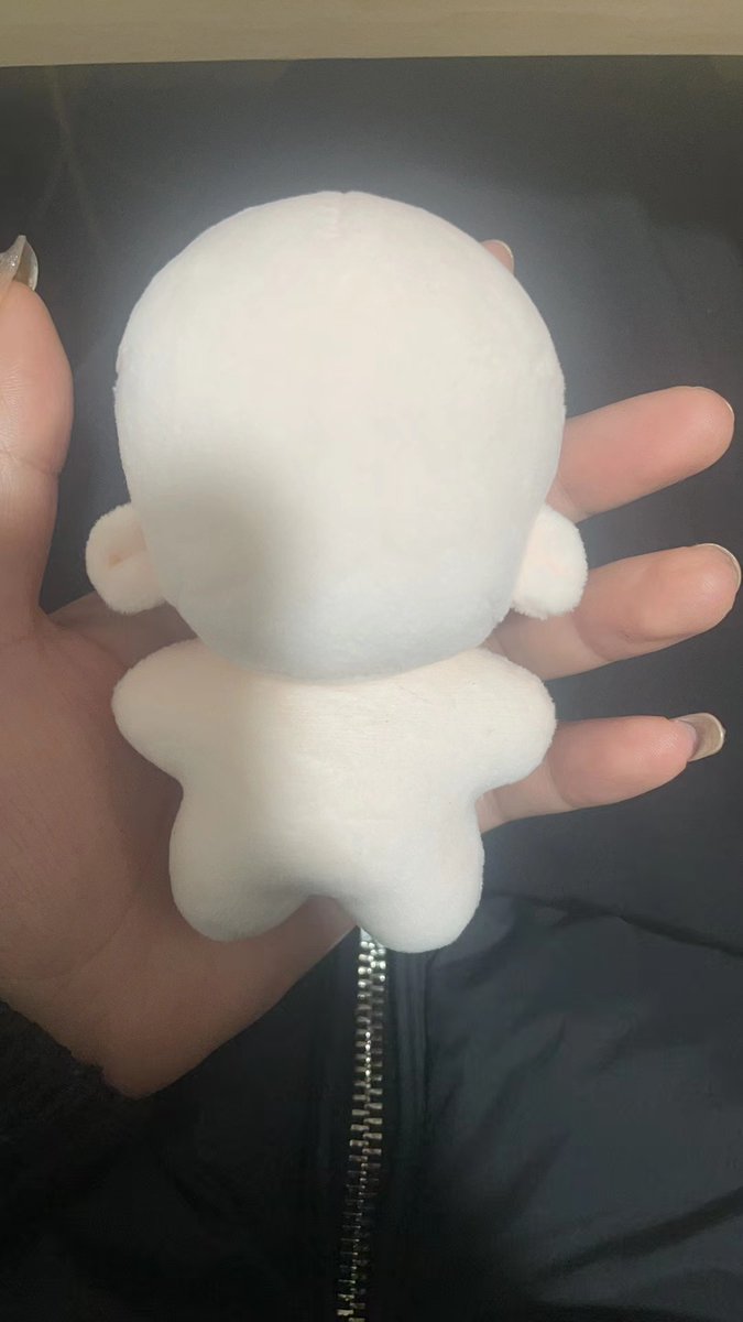 센코코에 새로운 바디가 생겼습니다!
기념으로 이벤트🫶🏻 열어볼게요!
RT + 팔로우 + 멘션에 도안을 남겨주시면 한분께 무료로 제작해드립니다!
많은참여 부탁드려요!
#우리_공장을_소개합니다 #우리_공장으로_오세요 #무솜인덕장터 
#솜인덕장터
#솜인형
#cottondolls