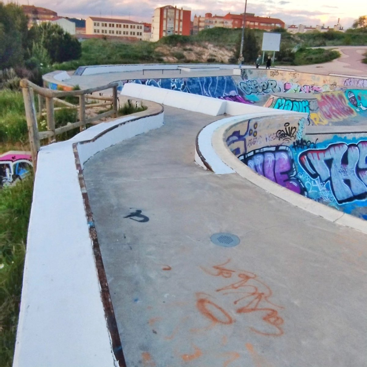 SkateparkBurgos tweet picture