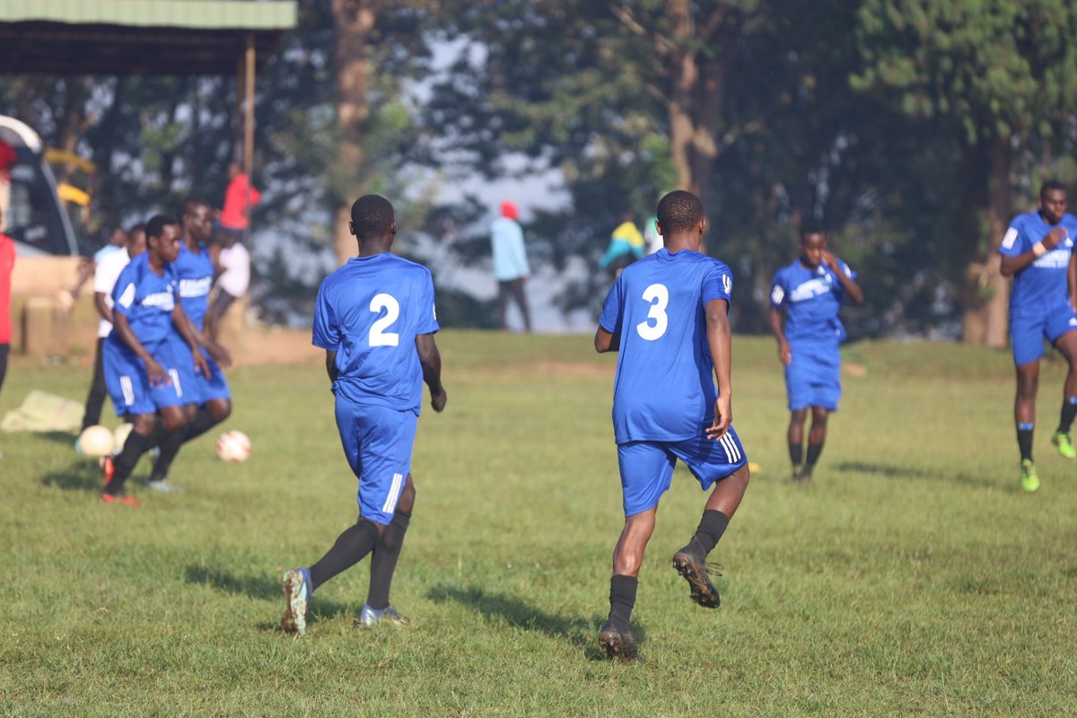 Out for warm ups
Buddo SS vs Kakungulu Memorial School 
#USSSAFootballBoys2024