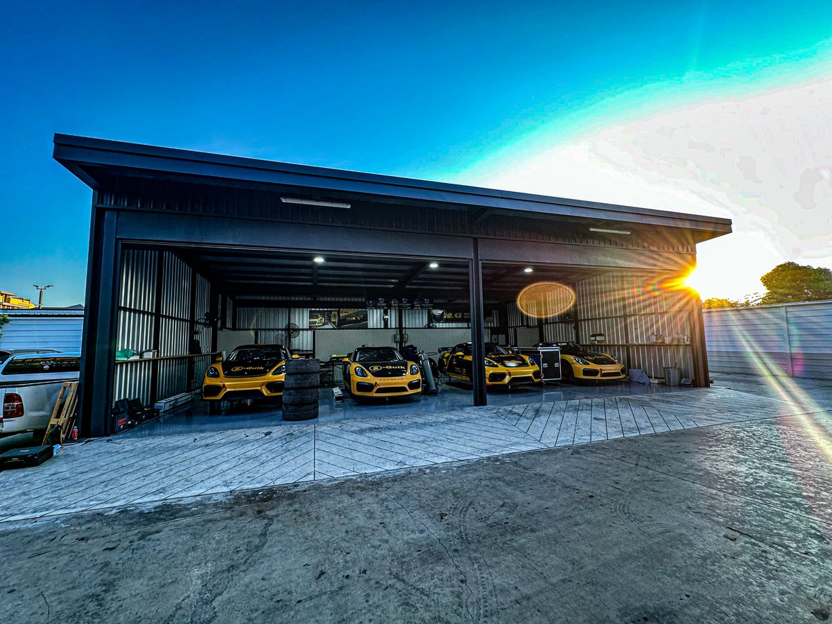 Final day at the raceshop.
Everything will be packed and ready to go by this evening.
Tomorrow morning we move up to Buriram.
It's almost time for Thailand Super Series 2024 to kick off!