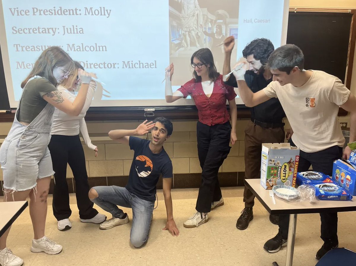 a second spork has hit the president...