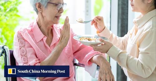 #Dementia and appetite loss: how to help a loved one to keep #eating and #drinking when their sense of #taste changes. Read: tiny.cc/yrdwxz #seniors #elderly #eldercare #alzheimers #sancareasia