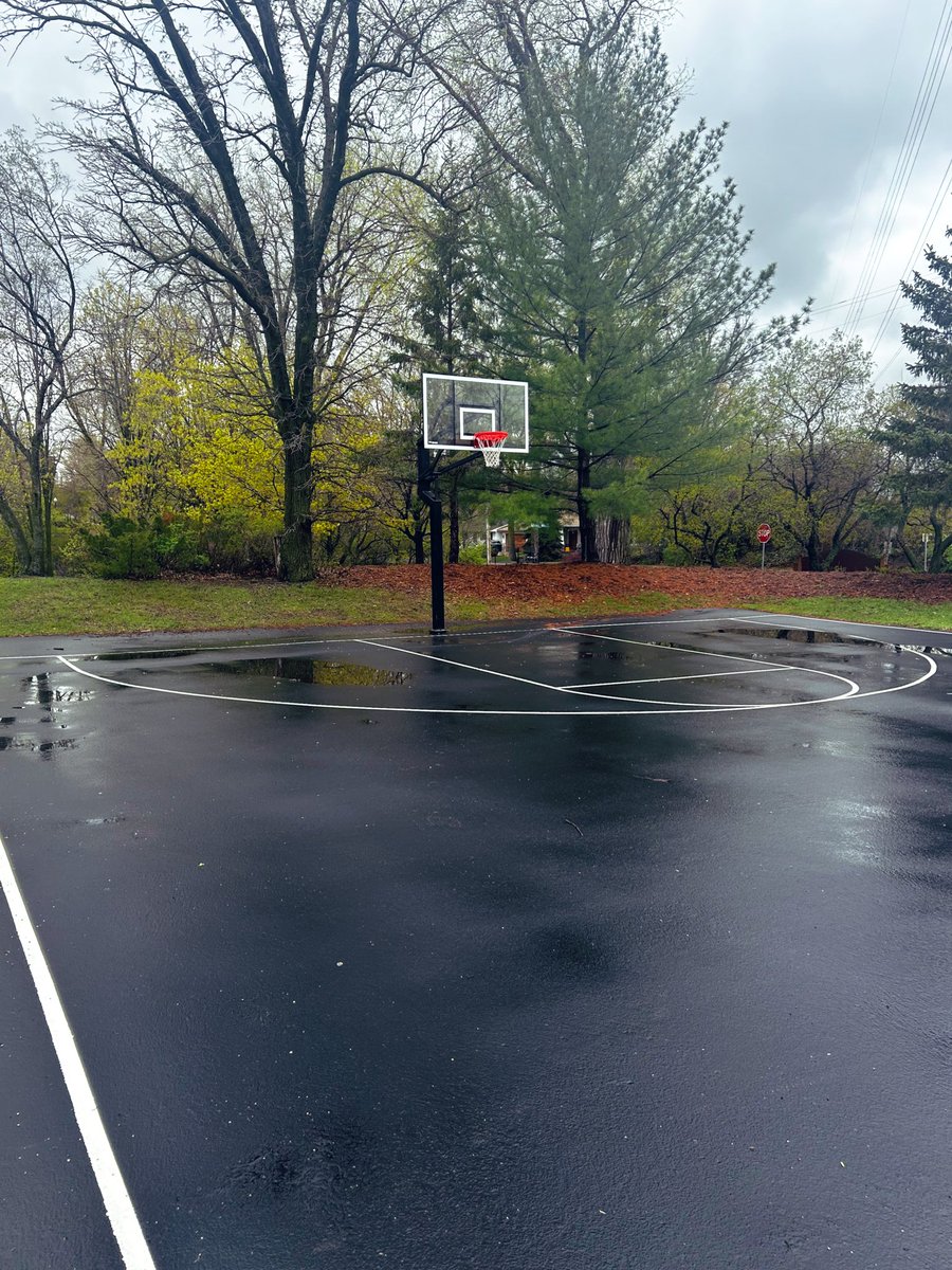 dude check out this lil half court by our new house omg