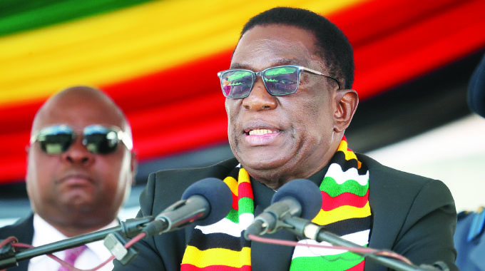 President @edmnangagwa has made a clarion call for partriotic Zimbabweans to embrace & protect our currency as the new ZiG bank notes and coins are going into circulation today, bringing relief to the transacting public.
#ZIGOurIdentityOurPrideOurDiginity