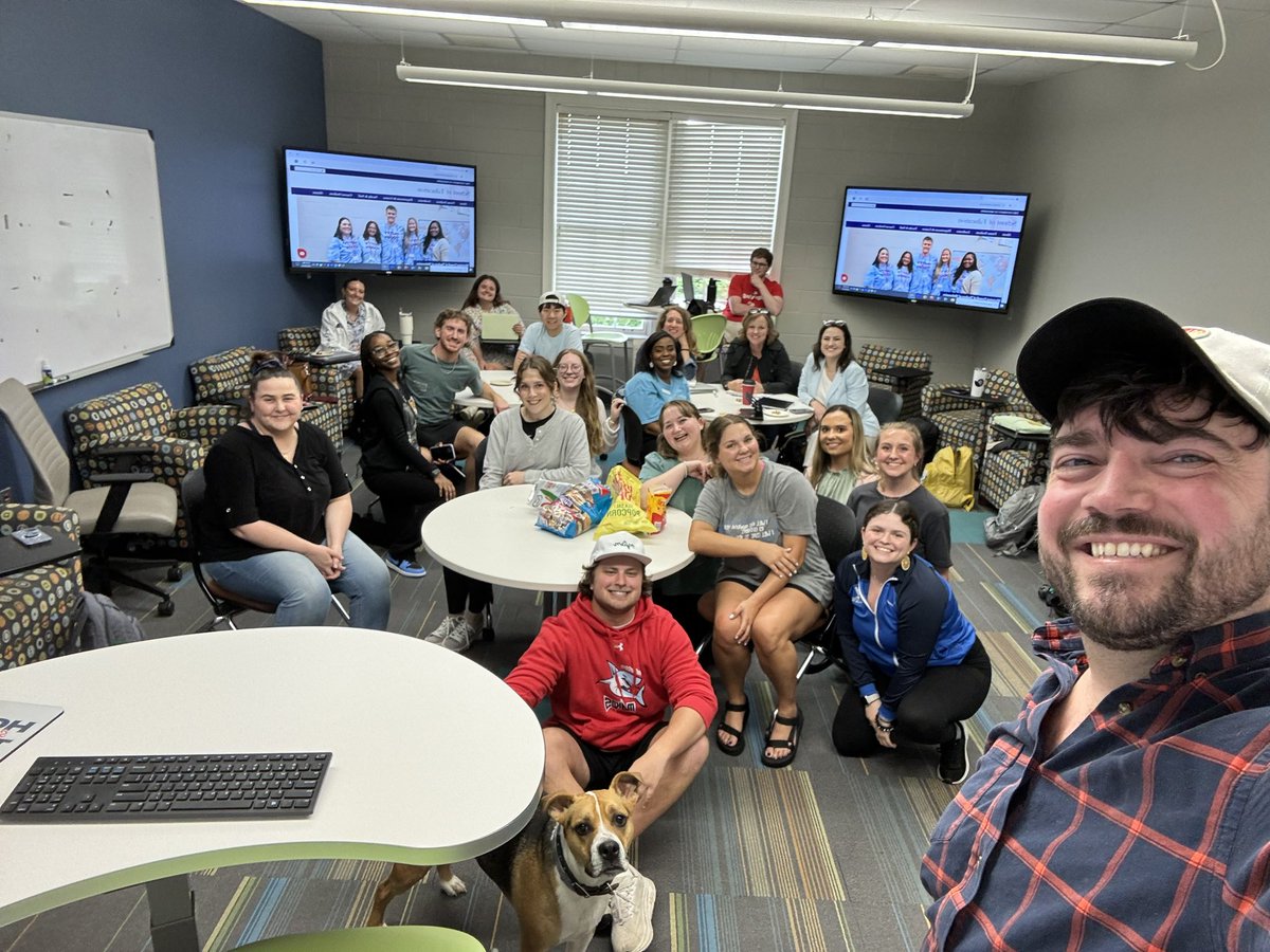My last day of class with these awesome @UnivMissHiEd @OleMissEdSchool students! It’s been an amazing past few months in our Cultural Context of Education course! Thanks for sticking with me through a rough semester ❤️