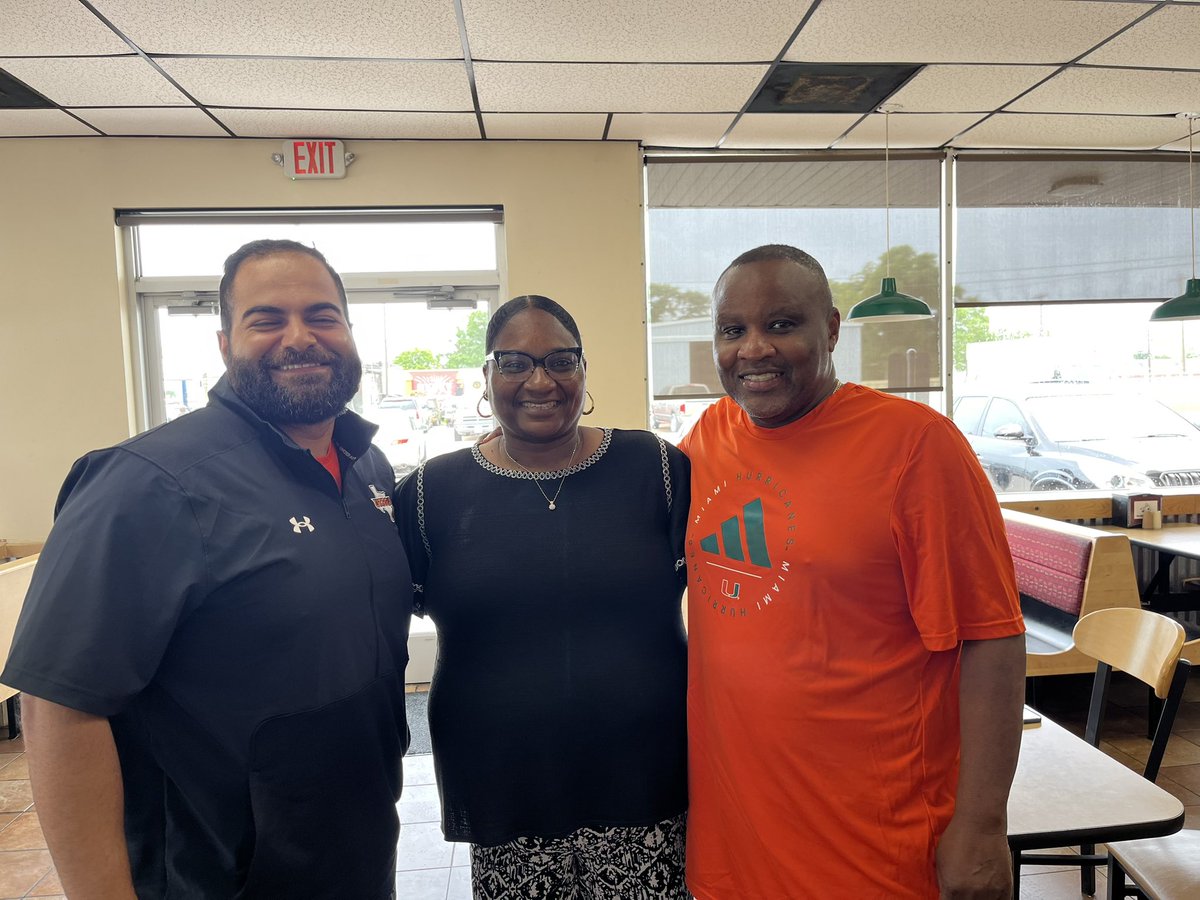 We met @coachregaldo when Cam was on his visit to Washington State in 2022 and we have so much respect for him He is now @UTRGVFootball helping them start up what will be a great program Caught up with him today as he was recruiting in Brazoria and Matagorda County