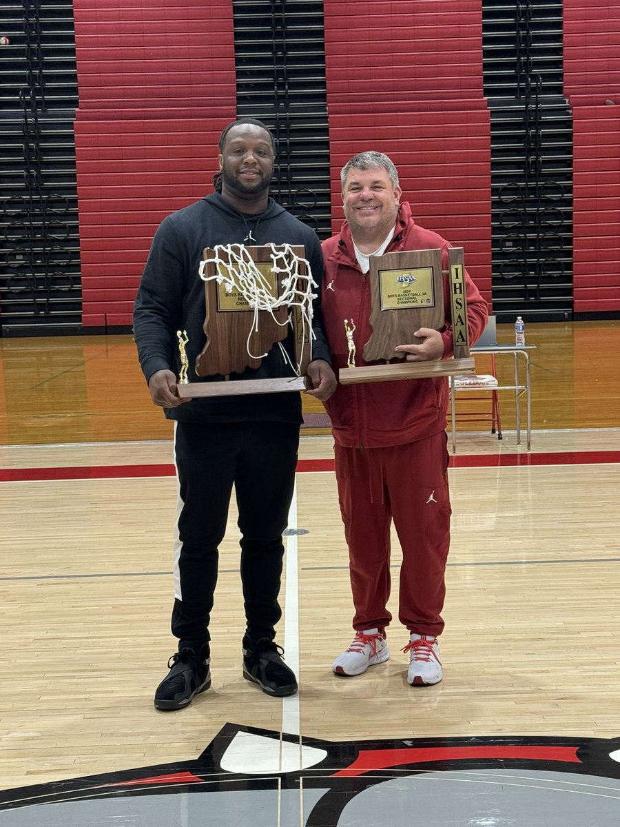 Huge congratulations to Coach Lewis Jones our new head girls basketball coach. While I hate losing him on our staff what he will bring to our girls program is irreplaceable. Support from within for his ideas are a must. Change doesn’t happen with a name!  Let’s go big LEW!!