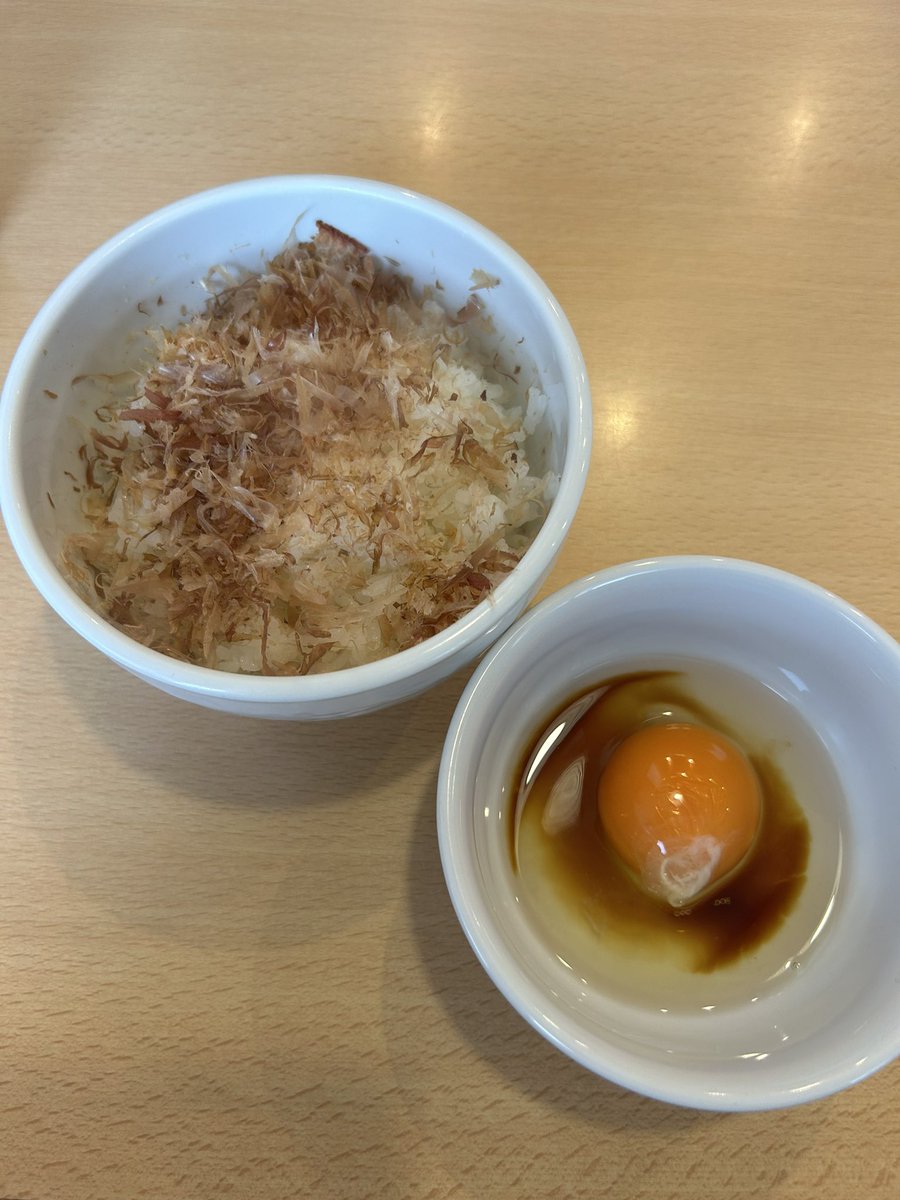 茨城県水戸市米沢町 ふる川さん 醤油らーめん＋奥久慈卵かけご飯 今日のブランチ🍜😋 醤油って食べた事あったかなぁと思いつつコチラを💦 美味しくいただき、ごちそうさまでした♬