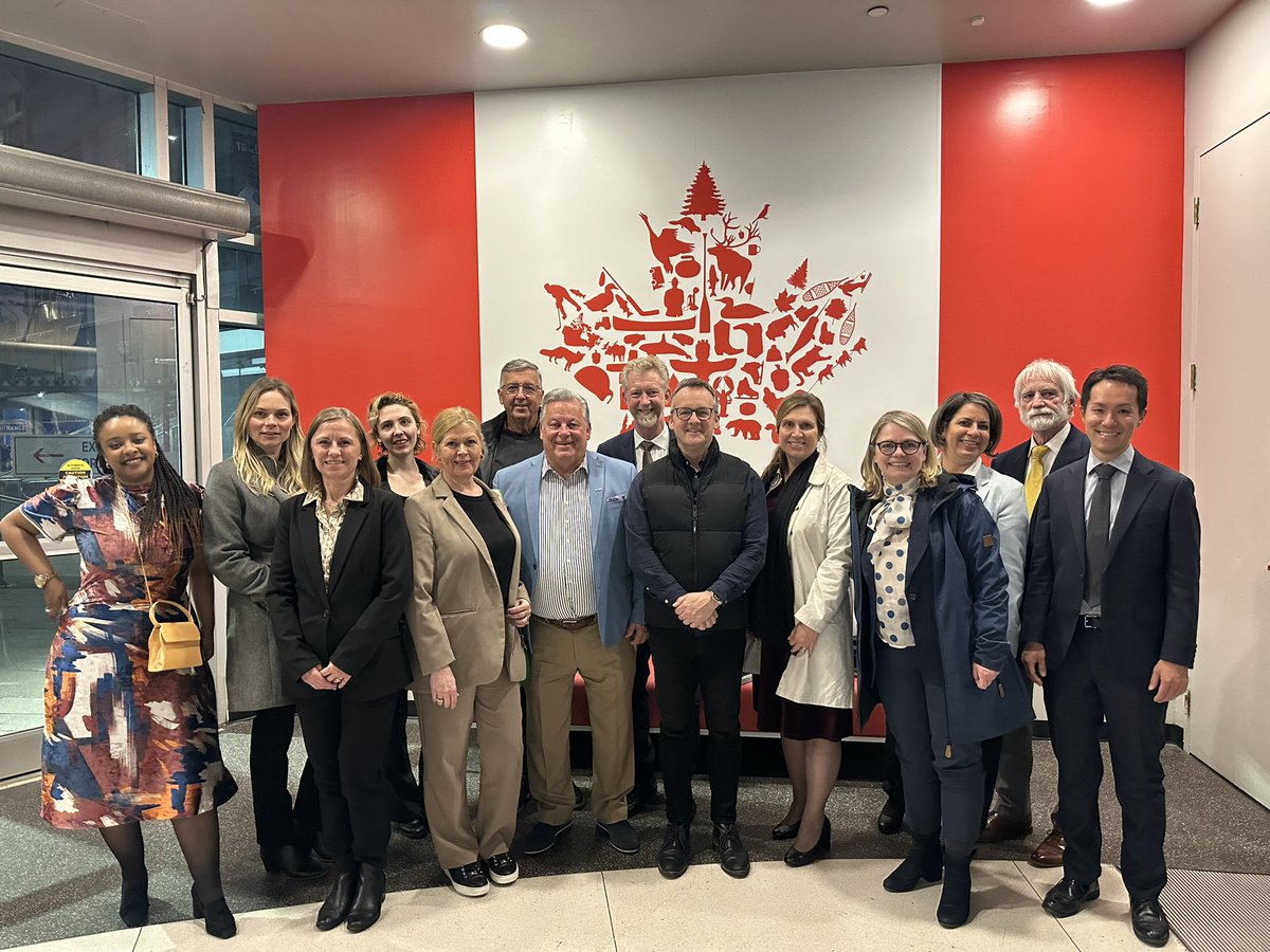 Great #TeamSweden 🇸🇪 meeting in #Toronto today to welcome @BusinessSweden CEO Jan Larsson, on a visit to meet with Ontario government agencies and Swedish companies & get updates on trending 🇸🇪🇨🇦 business opportunities in the mining, forestry, green tech sectors & more.