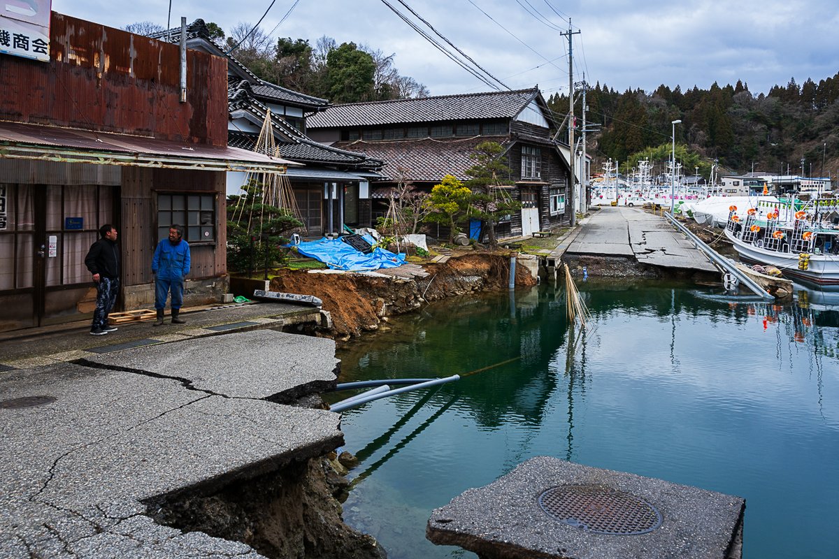 小木町奈古浦の道路崩落、林鉄工所側から。
撮影：2024年2月8日
※現在は復旧しています。
#能登半島地震