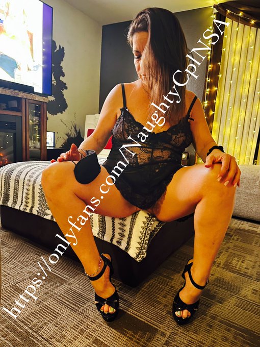 Happy MILF Monday before I got fucked by hubby &amp; his buddy. Repost me share me like hubby #hotwife #milf<a href="/tag/vixen"class="tags"><span>#vixen</span></a><a href="/tag/milf"class="tags"><span>#milf</span></a><a href="/tag/hotwife"class="tags"><span>#hotwife</span></a><a href="/tag/slutwife"class="tags"><span>#slutwife</span></a><a href="/tag/stag"class="tags"><span>#stag</span></a><a href="/tag/wifesharing"class="tags"><span>#wifesharing</span></a>