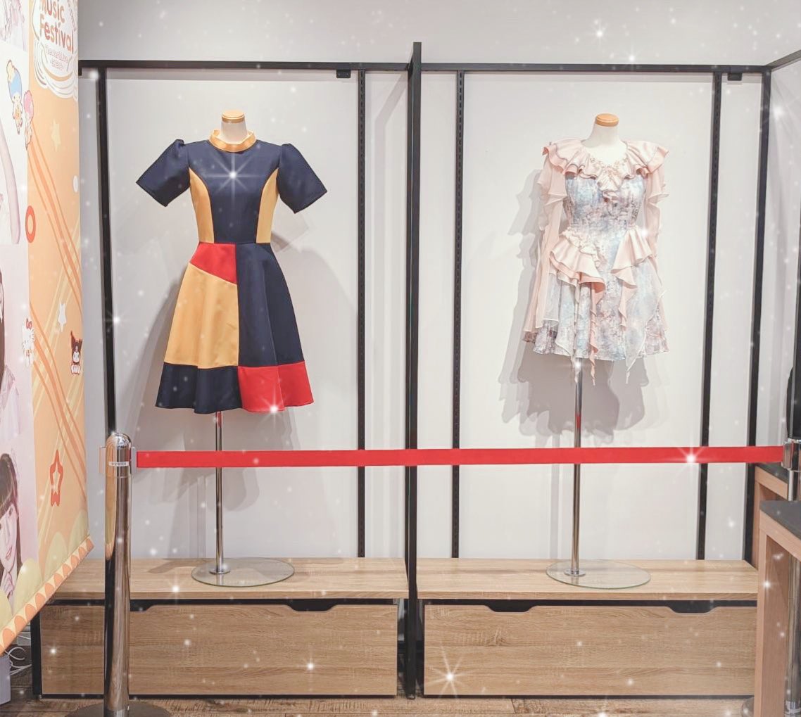 ￼Hello Music Festival Theater&Live -SKE48- ￼ In 名古屋パルコ POP UP STORE 本日より衣装を展示しております🎀 写真撮影可能となってます‼️ 最終日の5/6まで展示予定ですので是非遊びに来てください☺️🫶