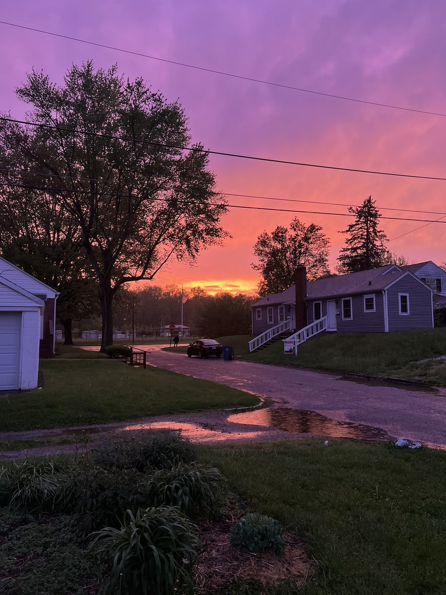 Courtney Wesson tweet media