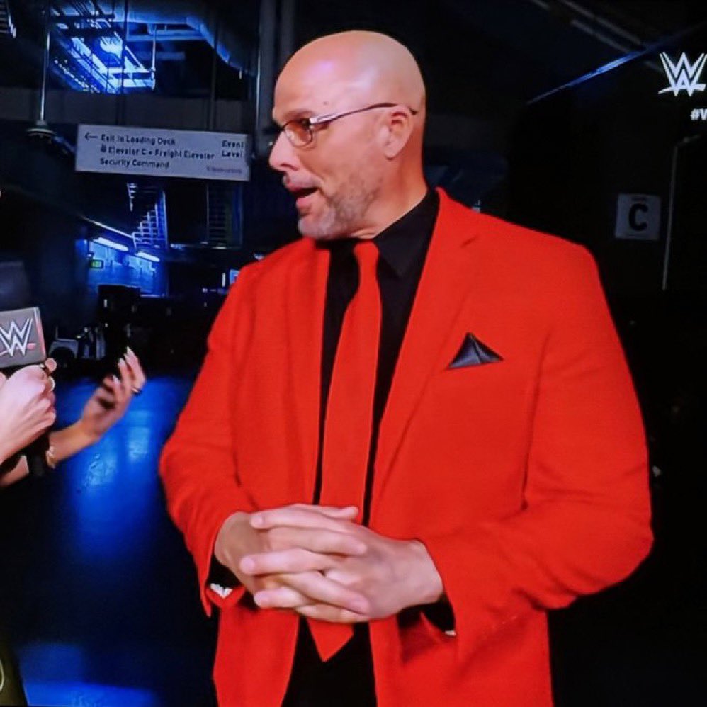 Adam Pearce got that shit on… Suge Knight collection suit #WWERaw