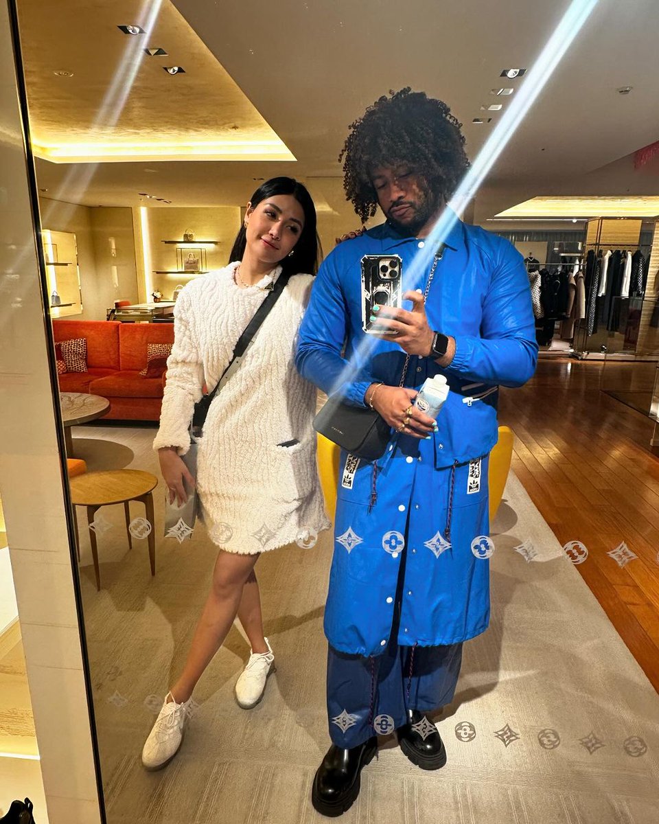 desylf09's tweet image. Repost:@thou_ism IG

 Missing draft of our #JaFun trip. *
#sanylopez 
#firstladyofprimetime 
@sanya_lopez @SanyaWarriors