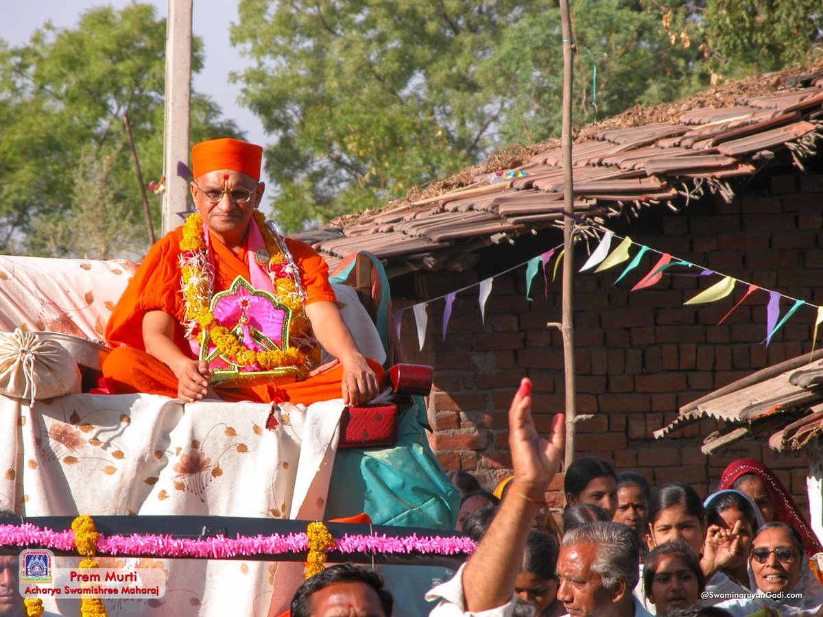 Remembrance of our beloved Vedratna Acharya Shree Purushottampriyadasji #Swamishree Maharaj. #AcharyaSwamishreeMaharaj #PremMurti #Bapa #Swamibapa #ManinagarMandir #SwaminarayanGadi #ShreeMuktajeevanSwamibapa #photodaily