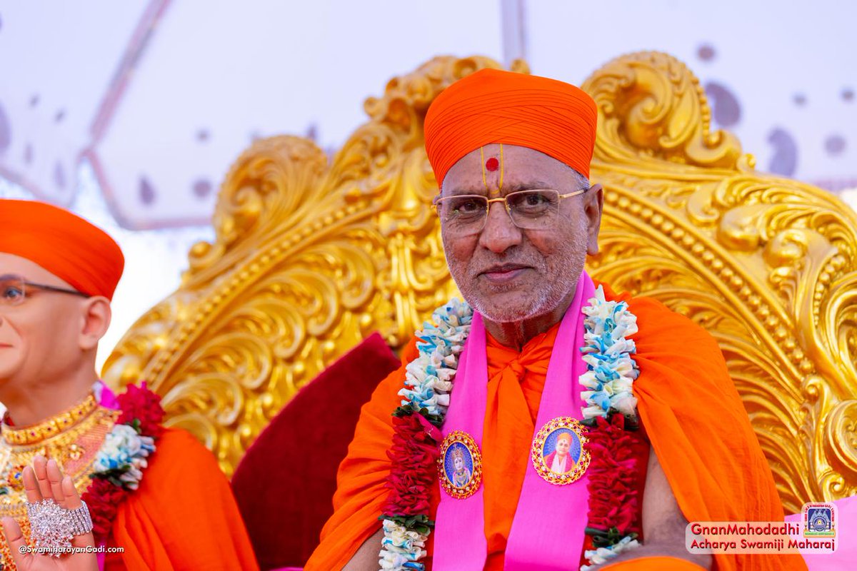 Divine darshan of our beloved #GnanMahodadhi Acharya Shree Jitendriyapriyadasji Swamiji Maharaj. #AcharyaSwamijiMaharaj #SwaminarayanGadi #ManinagarMandir