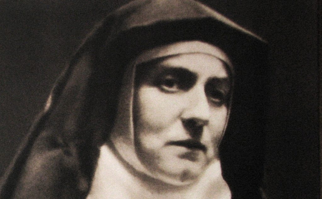 1 May 1987: Jewish-born #Carmelite nun Edith Stein is beatified by #Pope John Paul II. She was gassed in the Nazi concentration camp at #Auschwitz. Born Oct. 12, 1891, she was #baptized into the #Catholic Church on January 1, 1922. #history #WW2 #WWII #ad amzn.to/2WixDQG