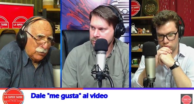 #ahora 💥💥💥#Uruguay #lafrasedeldia 
# acá muchos se bañaron por primera vez en el mes, les faltaba el jabón ' #henrynavarro con #DrJorgeMarfetan en #LaSuperTarde de #radiooriental sobre camiones lanza agua s/ peleas en #nuevocentroshopping