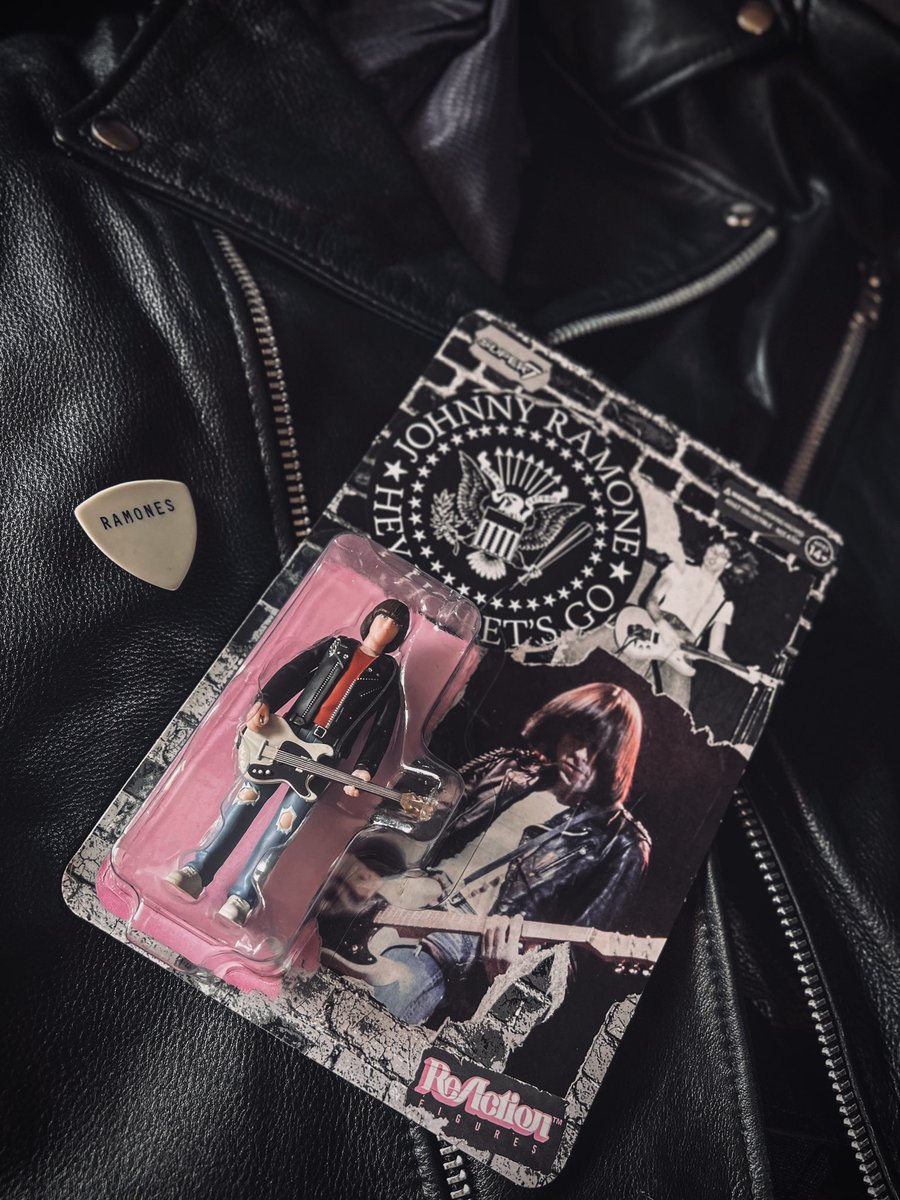 🔥🔥🔥 #JohnnyRamone #Super7 #Ramones