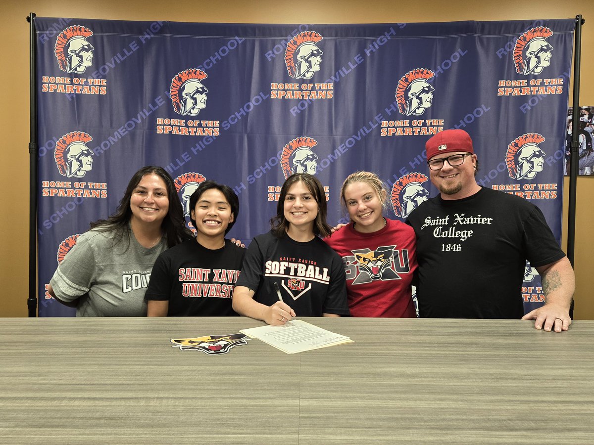 Signing day at RHS today!! <a href="/SXUsoftball/">SXU Softball</a> <a href="/GenuWinReign/">GenuWin Reign</a>