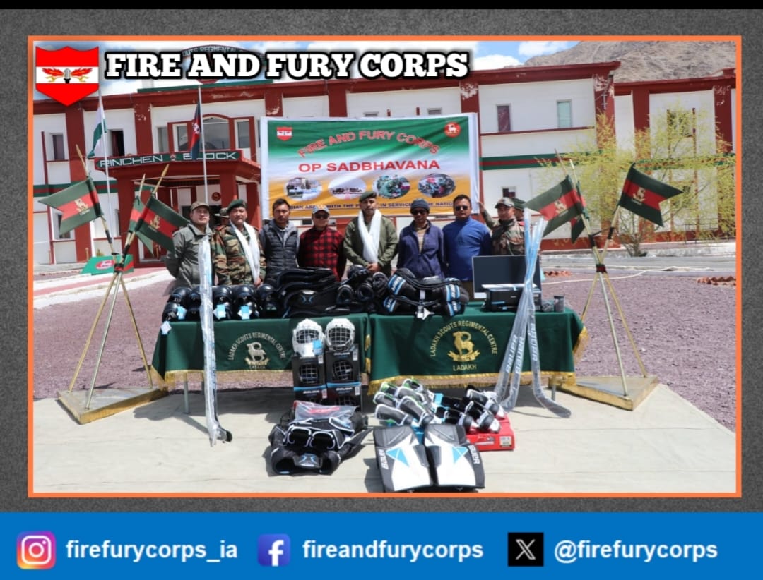 #IndianArmy - Empowering Communities
In an effort to nurture the sporting talent, Ladakh Scouts Regimental Centre handed over to the Sports and Educational Society, Khardong (Nubra).
#progressingJK#NashaMuktJK #VeeronKiBhoomi #BadltaJK #Agnipath #Agniveer