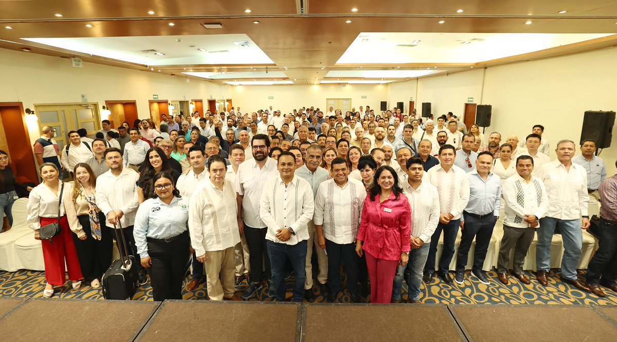 eledenmx20's tweet photo. #Tabasco|@TabascoJavier  anunció la creación de la Secretaría de Medio Ambiente del Estado.

Contexto👇
https://t.co/lT3g57Occy https://t.co/mnR5Ynl9mi