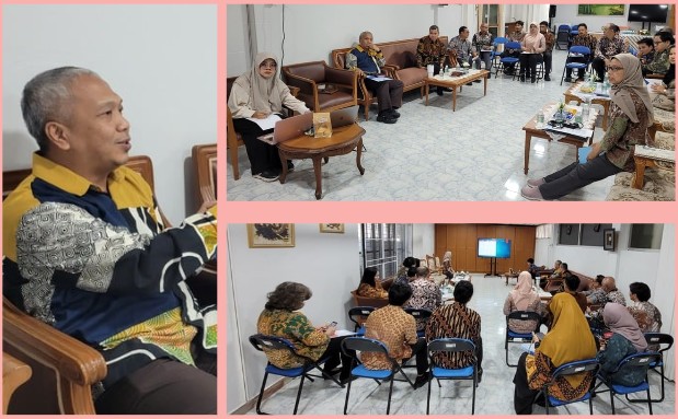 29 April 2024
Pelaksanaan Dialog Kinerja TW I 2024 dan Rapat Staf KRI Songkhla.

#inidiplomasi #sahabatkemlu #indonesiamaju #rintiskemajuan #indonesiauntukdunia #indonesiathailand #krisongkhla #indonesiainsongkhla #อินโดนีเซียสงขลา