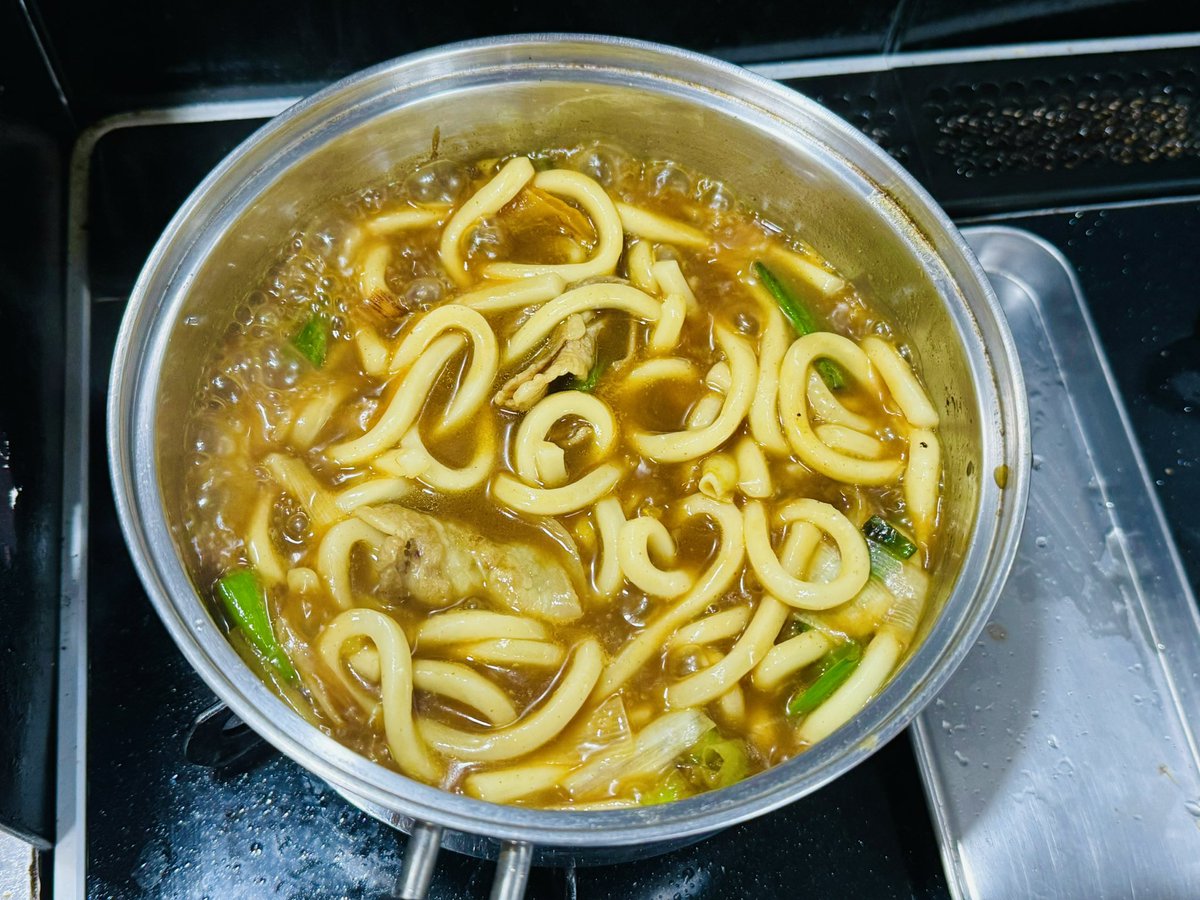 #飯テロ 手作りカレーうどん調理中✨👨🏻‍🍳