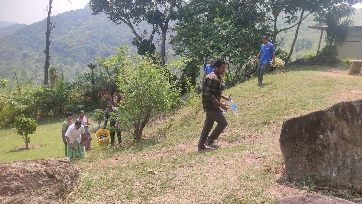 A Drive to promote cleanliness and sustainable tourism at the destination has been conducted at APTDC-Harita Resorts . 💚 #CleanUp #SustainableTourism#arakulambasingi @visitarakulambasingi @swadesh_darshan #ministryoftourism
#incredibleindia
#swadesh_darshan