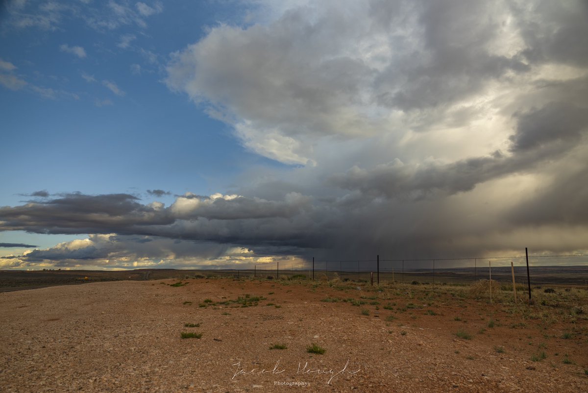 Edits from 4/27 chase to Page, AZ for a slim chance of lightning. While not tornadoes, I am happy with the chase and these photos turned out AMAZINGLY. Shoutout to @ColoradoWXNut for the editing tips #azwx #utwx #StormHour #wxtwitter