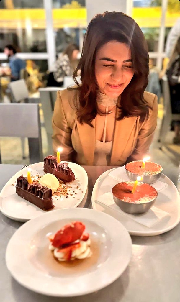 Beautiful Actress #Samantha drops a happy picturefrom her birthday celebrations #SamanthaRuthPrabhu𓃵