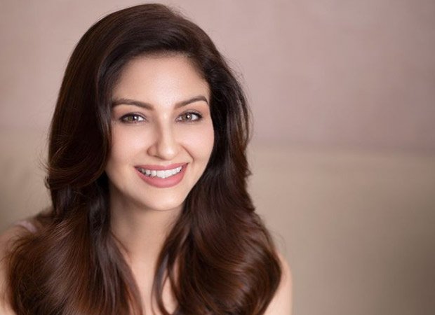 #SaumyaTandon hospitalized for minor operation, assures fans of speedy recovery