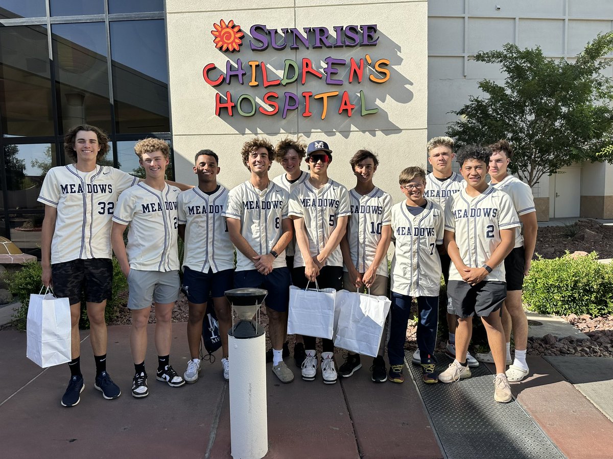 Thank you @SunriseHosp for allowing our Mustangs to bring some joy to the kids today @SunriseHosp 
#givingback #grateful #GoMustangs #BigBlue #family #believe #ibelieve #Road2State #bandofbrothers 
#Meadows #meadowsbaseball #Mustangs #lasvegas #baseball #MFRA #studentathlete