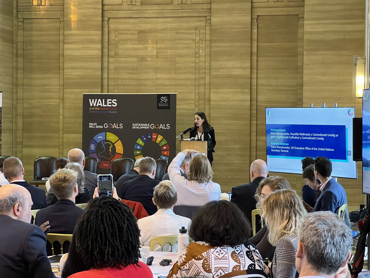 <a href="/derekwalker_/">Derek Walker</a> <a href="/PrifWeinidog/">Eluned Morgan</a> @Niru_Sudarsan99 <a href="/elunedh/">Eluned Haf</a> <a href="/tcooper321/">Tracey Cooper</a> <a href="/PublicHealthW/">Public Health Wales</a> <a href="/McQuadeJess/">Jessica McQuade</a> <a href="/wwf_uk/">WWF UK</a> A pleasure to have <a href="/Klarawy/">Klara Wyrzykowska</a>, from <a href="/UN/">United Nations</a> at #FutureGenForum 🏴󠁧󠁢󠁷󠁬󠁳󠁿

She shares the timeline of the #SummitOfTheFuture coming up in September working towards an outcome to have an agreed Pact for The Future.