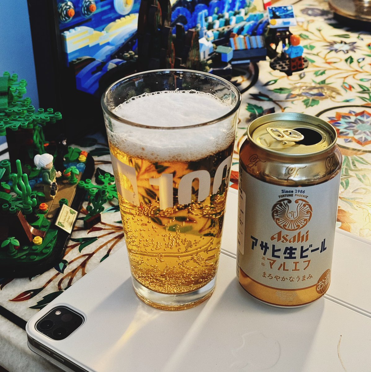 跟上的，我敬你一杯Asahi