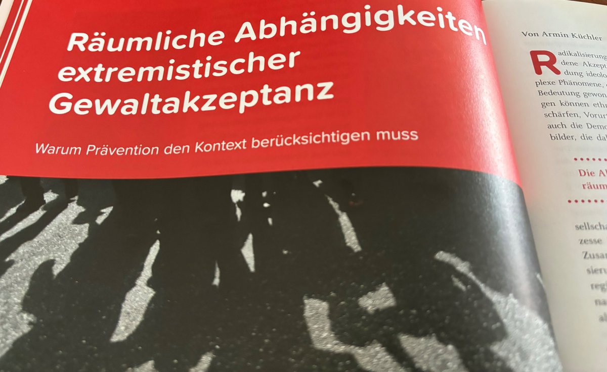 Radikalisierende Raeume (@rraeume) on Twitter photo Im Beitrag zur Rolle des Raumes bei der Prävention radikaler Einstellungen stellt <a href="/arkuechler/">arminkuechler</a> Ergebnisse einer bundesweiten Befragung & kleinräumige Daten aus #Berlin vor. Es zeigt sich: "Die Akzeptanz extremistischer Gewalt orientiert sich stark an den Lebenswelten der Menschen" Im Beitrag zur Rolle des Raumes bei der Prävention radikaler Einstellungen stellt <a href="/arkuechler/">arminkuechler</a> Ergebnisse einer bundesweiten Befragung & kleinräumige Daten aus #Berlin vor. Es zeigt sich: "Die Akzeptanz extremistischer Gewalt orientiert sich stark an den Lebenswelten der Menschen"