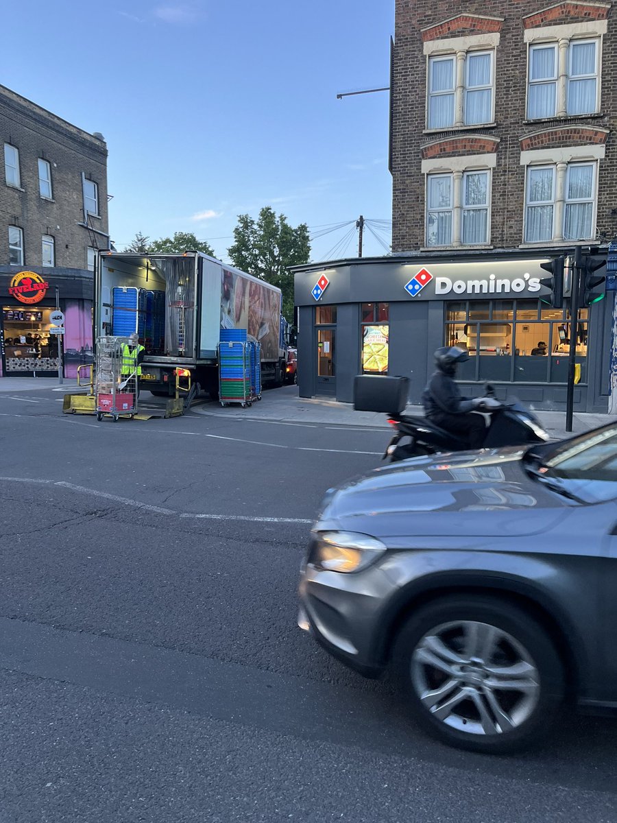 Do you think this is acceptable @Dominos_UK ?

Blocking the crossing on a busy pedestrian street

This was taken at 8:15pm yesterday

📍High Road Leyton/Huxley Rd

#AccessibleStreets 🧑‍🦽🧑‍🦼🧑‍🦯